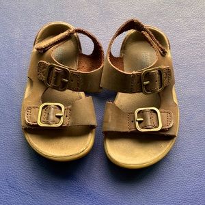 Merrill bare steps brown leather sandals, toddler size 6